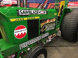 SawBlade.com Sponsored Tractor Getting a Hold of Gremlins