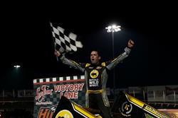 Dobmeier Banks $10,000 for Bull Haulers Brawl presented by Folkens Brothers Trucking Triumph at Huset’s Speedway; Jensen and Bosma Also Victorious