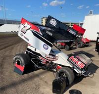 Henderson Qualifies for World of Outlaws Feature in First Race of Season