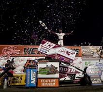 Kofoid Banks $100k at Huset’s Speedway, Capturing Huset’s Hustle Finale During the BillionAuto.com Huset’s High Bank Nationals Presented by Menards