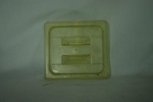 Clear Plastic Reg. Temp Lid (1/6)