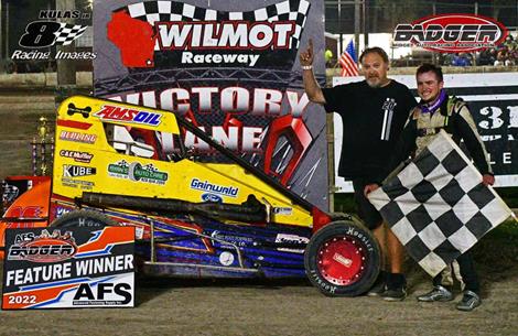 Doer, McMullen and Schlafer with Wilmot Triumphs