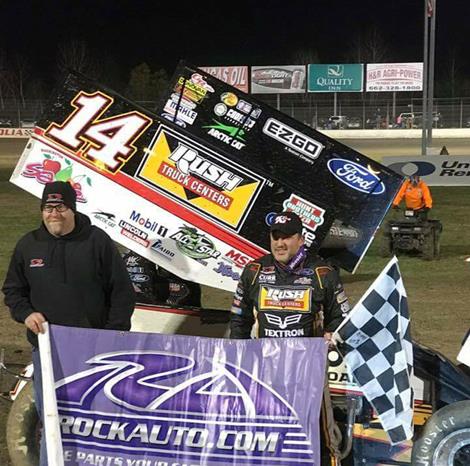 Tony Stewart claims USCS Winter Heat finale at Magnolia Motor Speedway