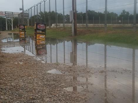 Rain wins over Heat at Humboldt Speedway