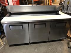 True TSSU-72-18 72 Sandwich/Salad Prep Table w/ Refrigerated Base, 115v