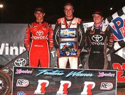 Bell gets Kunz's 100th USAC Midget win at Red Dirt