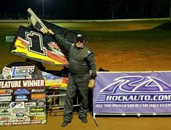 Bobby Zaiontz races to USCS Powri 600 win at ECM S