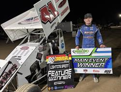 Gasper, Bond, Gillard, and Durden Score Wins at Me