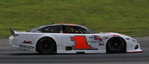 Hallstrom Hustles to Top-15 Result at Oxford