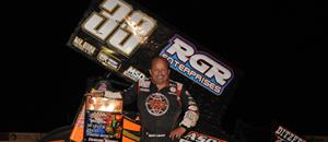 Lasoski Steals Winter Heat Sprint Car Showdow