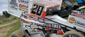 Wilson Posts Pair of Top Fives in Western Pen