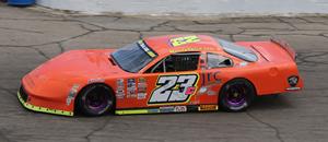 Chick Charges to 11th-Place Result at Nashvil