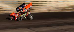 Starks Venturing to Knoxville Raceway for Wee
