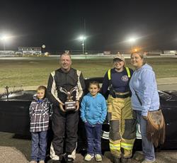 Barnwell Bests Hall In Late Model Thriller