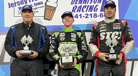 Chase Randall Scores First Ever Knoxvil...