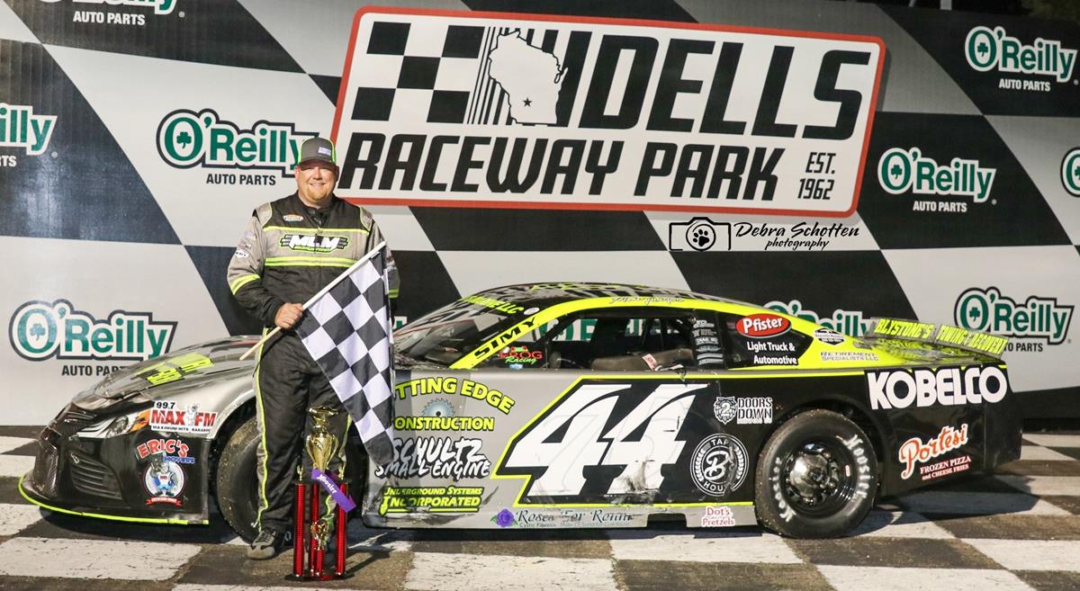 Lichtfeld Cashes in on Blystone 50