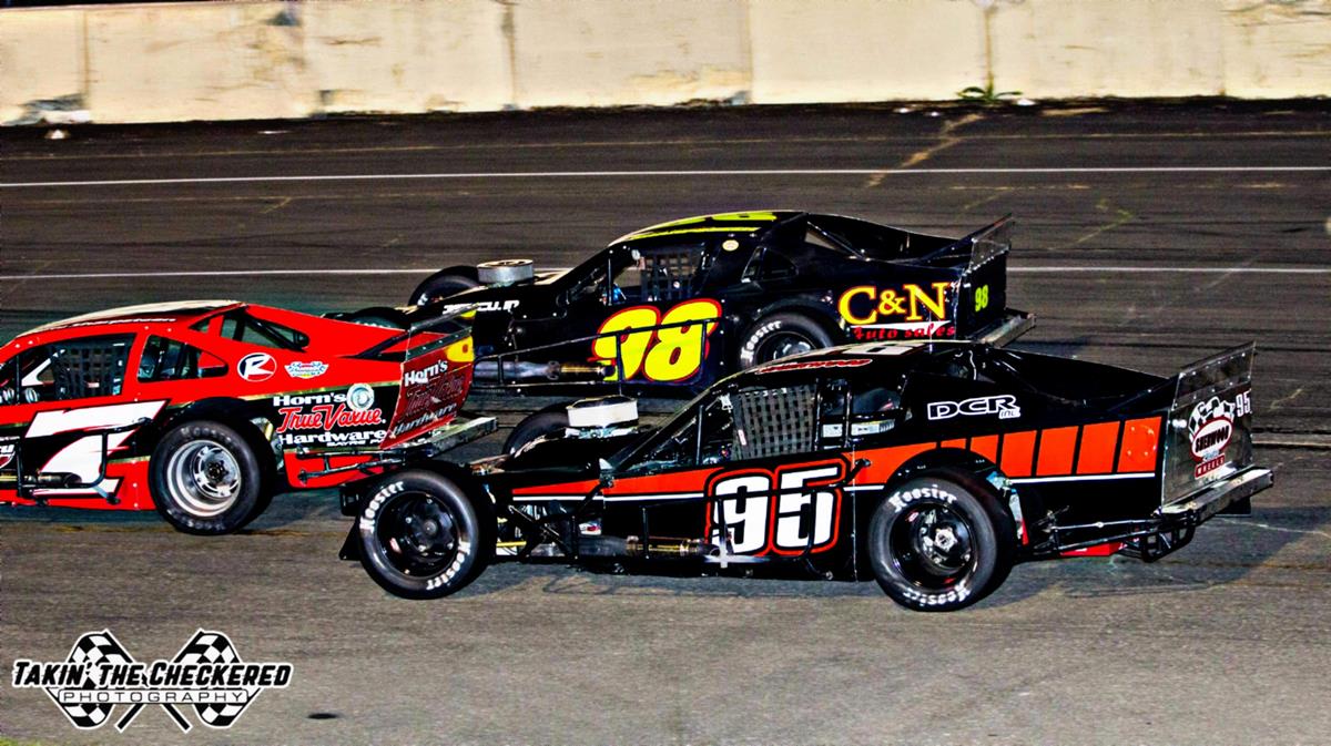 Sportsman Modified XMR Coming To Oswego Speedway on Saturday, July 4, 2020