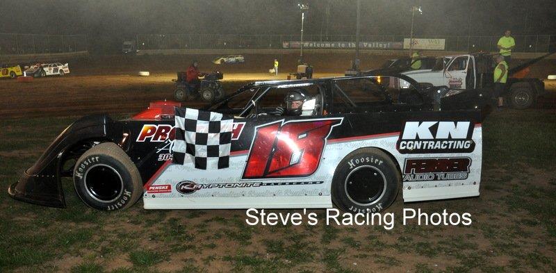 Chris Carpenter, KC Burdette & Jason Ammons Score Big on Nostalgia Night at Ohio Valley Speedway