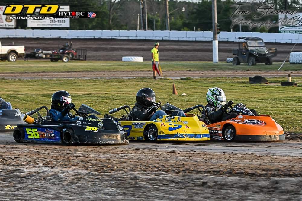 Racing Heats Up at the Little R