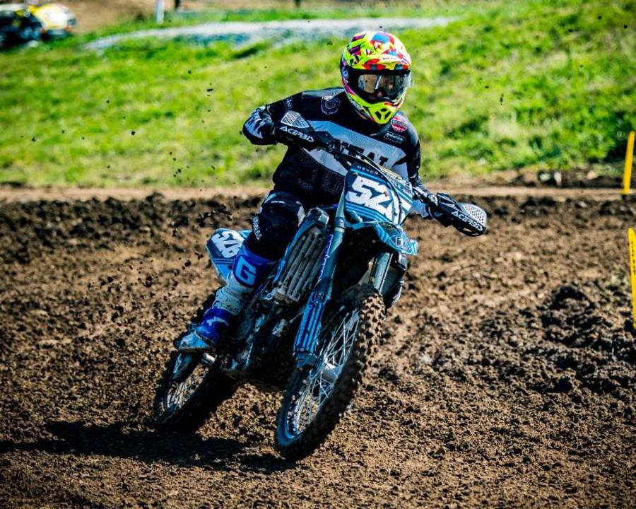 Long list of injuries doesn't deter Williamson from fearless approach on motocross track