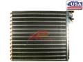 1335209C1 - Case/IH Condenser