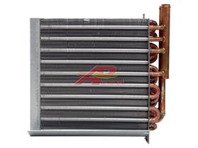 2612565C1 - International/Navistar Heater Core