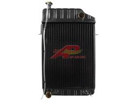 521452M91 - Massey Ferguson Radiator With Oil Cooler