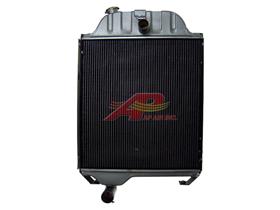 AR38551 - John Deere Radiator