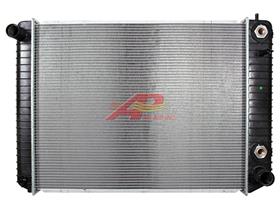 Plastic Tank Aluminum Core, 1 Row with Heater Bypass Connection