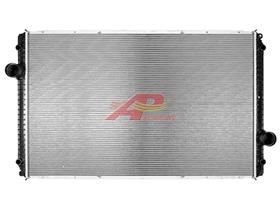 Plastic Tank/Aluminum Core Radiator - International/Navistar