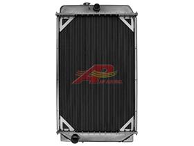RE24732 - John Deere Radiator