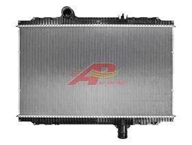 Plastic/Aluminum Radiator without Oil Cooler - Kenworth/Peterbilt