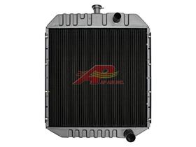 72500876 - White Tractor Radiator 