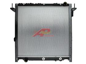 Plastic Tank/Aluminum Core Radiator w/ Oil Cooler, w/ Frame - Freightliner