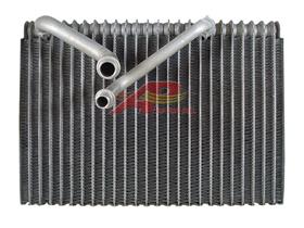 2602571C92 - INT/Navistar Evaporator
