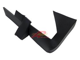 Case/IH Right Fender Cover - Black Basketweave