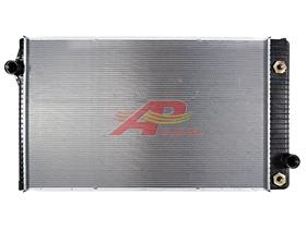 Plastic/Aluminum Radiator with Oil Cooler - International/Navistar