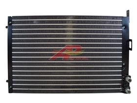 87542953 - Case/NH Condenser
