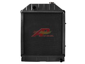 MG771716 - John Deere/Ford Radiator