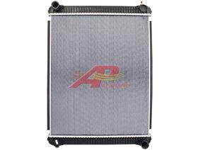 Plastic/Aluminum Radiator without Oil Cooler - Freightliner