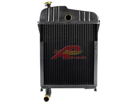 AT10299 - John Deere Radiator