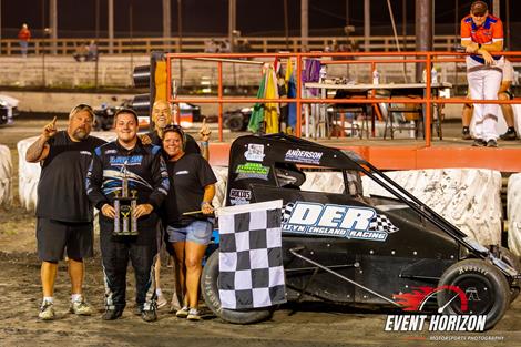 Daltyn England Drives to POWRi IMRA Victory at Macon Speedway