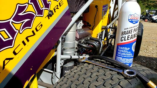 Hahn Back On Track This Weekend With Lucas Oil American Sprint Car Series