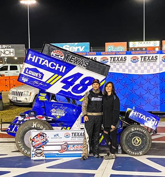 Crockett Captures Texas Throwback Finale at Texas Motor Speedway Dirt Track