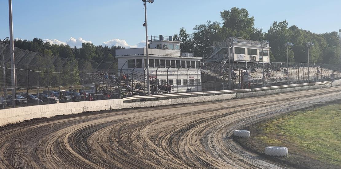 Big Season of Dirt-Track Excitement Planned for 72...