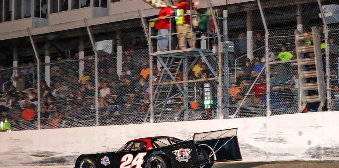 Roahrig Scores $5,000 Payday in Intimidator 100 Se...