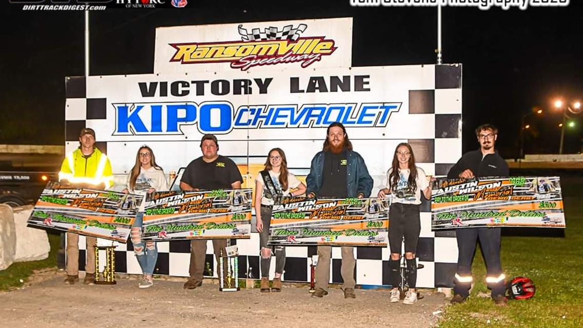 "Money Mat" Pockets 2k in 358 Modified Special at Ransomville