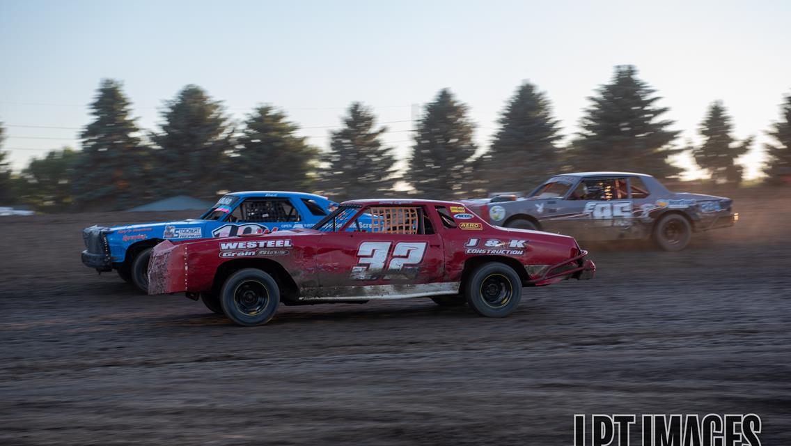 ENGELHARDT DENIES HOENER OF FIRST FEATURE VICTORY