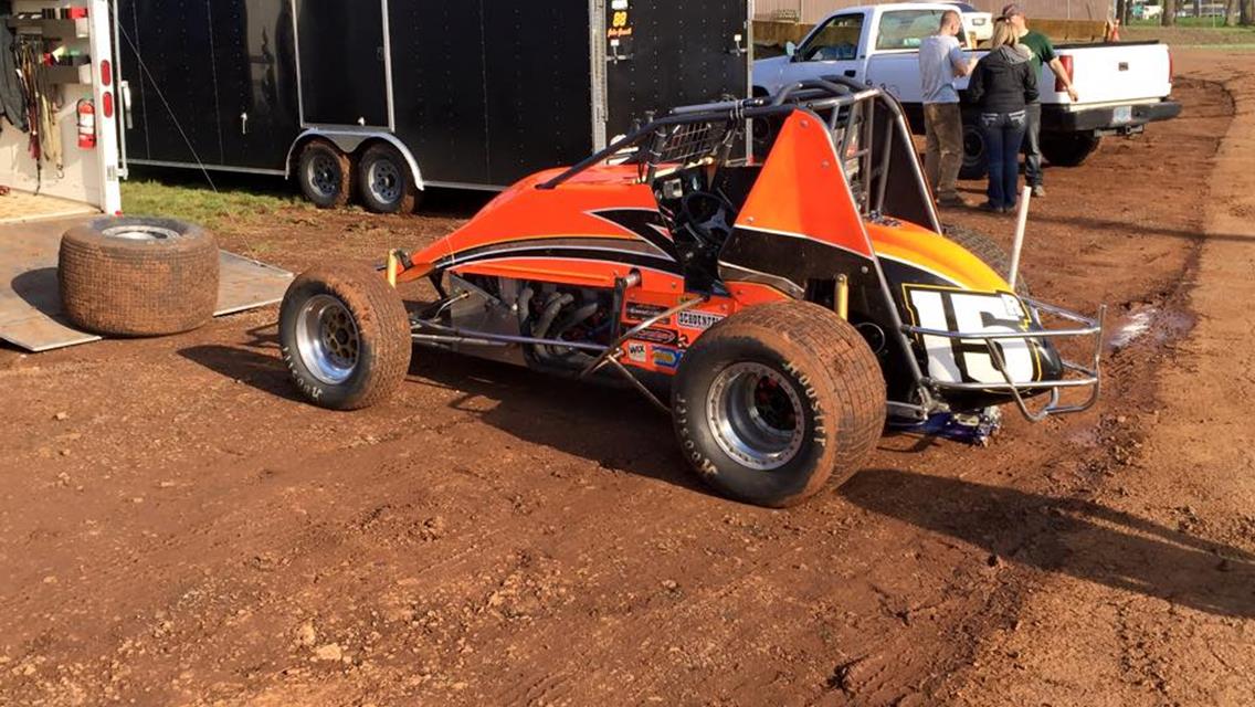 Gilman Begins 2015 Season At CGS For Northwest Wingless Tour Opener