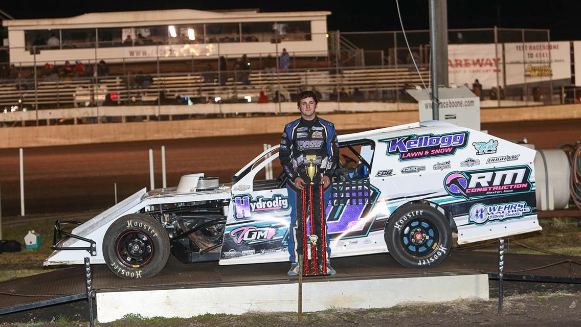 Frostbuster wins to Braaksma, Richards, Carter and Smith